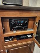 2017 Jayco North Point 301RETS LG, $ 35,000