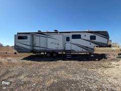2018 Highland Ridge Open Range 427BHS, $ 47,000