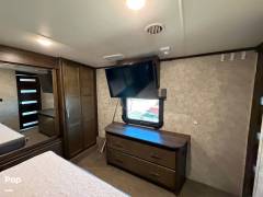 2018 Highland Ridge Open Range 427BHS, $ 47,000