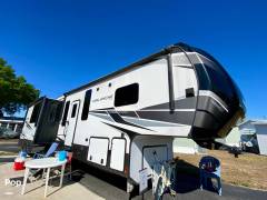 2021 Keystone Avalanche 338GK, $ 38,500