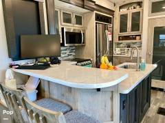 2021 Keystone Avalanche 338GK, $ 38,500