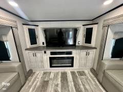 2023 Forest River Sandpiper 3990FL, $ 91,000