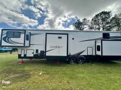 2023 Forest River Sandpiper 3990FL, $ 91,000