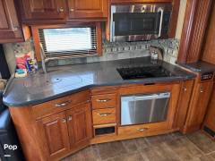 2007 Country Coach Affinity 700 Series Alexander V, $ 166,000