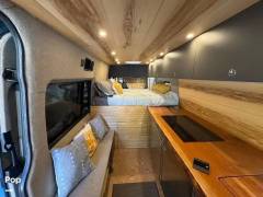 2020 Mercedes-Benz Sprinter 2500 170WB 4WD, $ 180,000