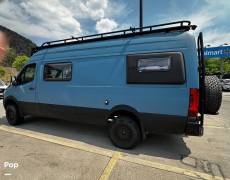 2020 Mercedes-Benz Sprinter 2500 170WB 4WD, $ 180,000
