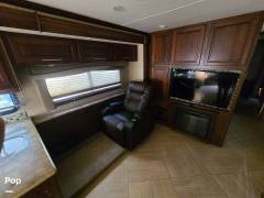 2015 Coachmen Encounter 37SA, $ 59,995