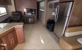 2015 Coachmen Encounter 37SA, $ 59,995