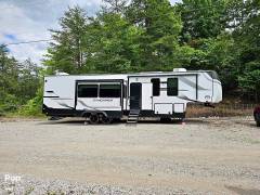 2025 Forest River Sandpiper 4002FB, $ 52,000