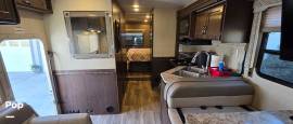 2017 Thor Motor Coach Freedom Elite 29FE, $ 56,500