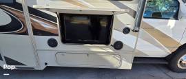 2017 Thor Motor Coach Freedom Elite 29FE, $ 56,500