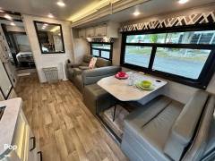 2021 Entegra Coach Odyssey 30Z, $ 69,900
