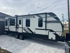 2023 Winnebago Voyage 2730RL, $ 31,000