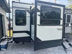 2023 Winnebago Voyage 2730RL, $ 31,000
