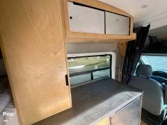2015 Ford Transit 250 High Roof 148WB, $ 50,000