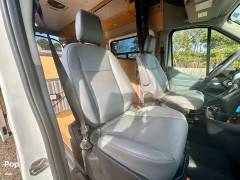 2015 Ford Transit 250 High Roof 148WB, $ 50,000