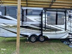 2022 Vanleigh RV Beacon 42RDB, $ 77,000