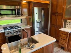 2022 Vanleigh RV Beacon 42RDB, $ 77,000