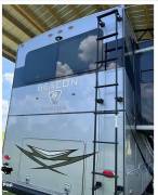 2022 Vanleigh RV Beacon 42RDB, $ 77,000