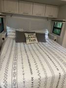 2025 Grand Surveyor 268FKBS, $ 43,300