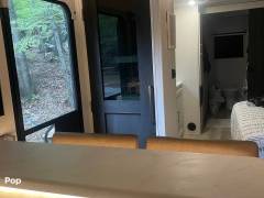 2025 Grand Surveyor 268FKBS, $ 43,300