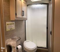 2021 Thor Motor Coach Chateau 27R, $ 59,400