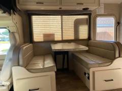 2021 Thor Motor Coach Chateau 27R, $ 59,400