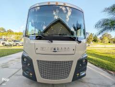 2022 Winnebago Vista 32M, $ 105,000