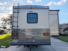 2022 Winnebago Vista 32M, $ 105,000