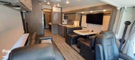 2024 Thor Motor Coach Outlaw 38KB, $ 163,900