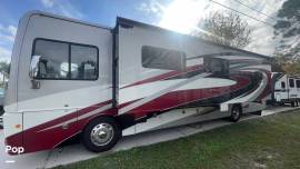 2018 Holiday Rambler Navigator 38K, $ 139,900