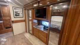 2018 Holiday Rambler Navigator 38K, $ 139,900