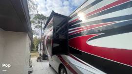 2018 Holiday Rambler Navigator 38K, $ 139,900