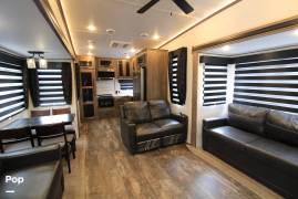 2022 Forest River Sabre 37FBT, $ 37,000