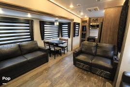2022 Forest River Sabre 37FBT, $ 37,000
