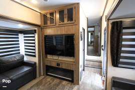 2022 Forest River Sabre 37FBT, $ 37,000