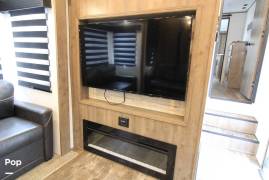 2022 Forest River Sabre 37FBT, $ 37,000