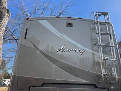 2008 Winnebago Journey 37H, $ 55,000