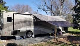 2008 Winnebago Journey 37H, $ 55,000