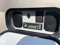 2008 Winnebago Journey 37H, $ 55,000