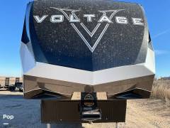 2021 Dutchmen Voltage 4225, $ 82,500