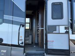 2021 Dutchmen Voltage 4225, $ 82,500
