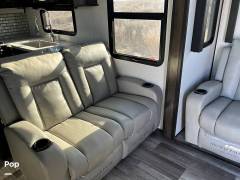 2021 Dutchmen Voltage 4225, $ 82,500