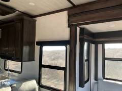 2021 Dutchmen Voltage 4225, $ 82,500