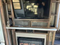 2021 Dutchmen Voltage 4225, $ 82,500