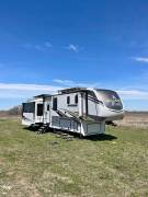 2021 Alliance RV Paradigm 370FB, $ 64,000