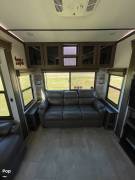 2021 Alliance RV Paradigm 370FB, $ 64,000