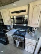 2021 Alliance RV Paradigm 370FB, $ 64,000