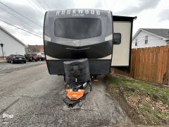 2022 Rockwood Signature 8336BH, $ 48,000