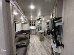 2022 Rockwood Signature 8336BH, $ 48,000